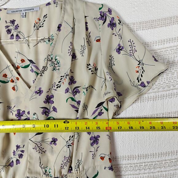 Collective Concepts Cream Purple Floral Blouse Peplum Hem Top XL - Picture 3 of 7